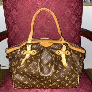 Louis Vuitton Tivoli GM.